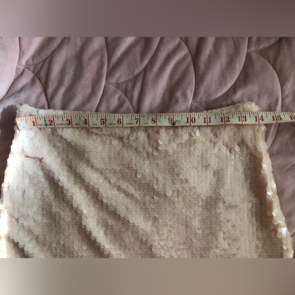 Forever 21 Peach Skirt Short Medium Sequins - Picture 9 of 9